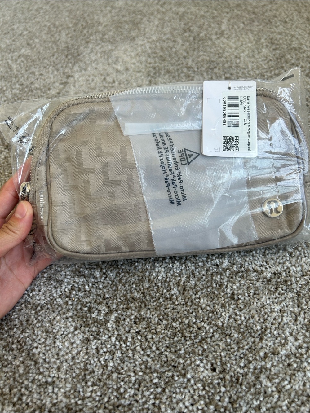 NWT Lululemon Everywhere Belt Bag 1L Jacquard